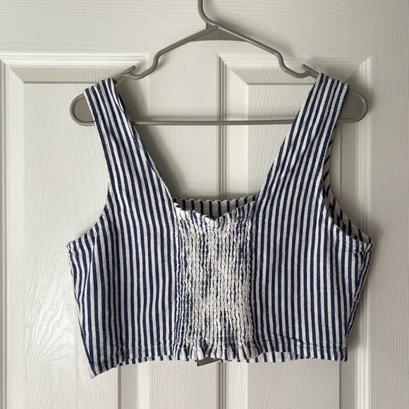 Thread & Supply crop top - Picture 3 of 5